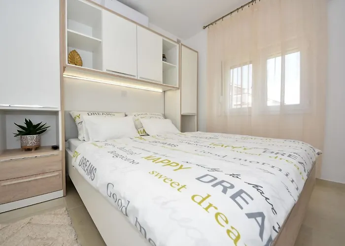Matanovi Dvori-1 By Interhome Appartamento
